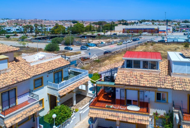 Revente - Bungalow -
Orihuela Costa