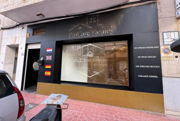 Resale - Commercial premises / Commercial unit / Retail space -
Guardamar del Segura - Guardamar del Seguras*
