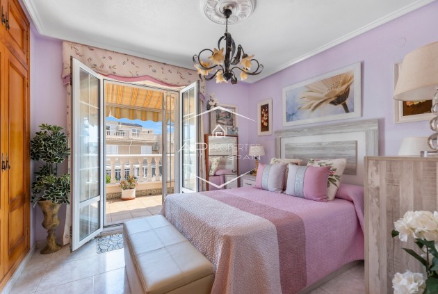 Resale - Villa - Detached -
Torrevieja - Zona los Frutales