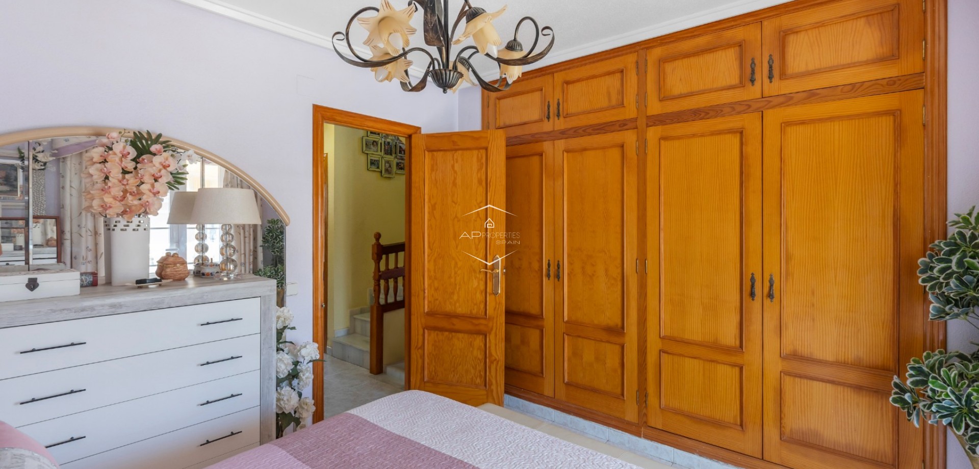 Resale - Villa - Detached -
Torrevieja - Zona los Frutales