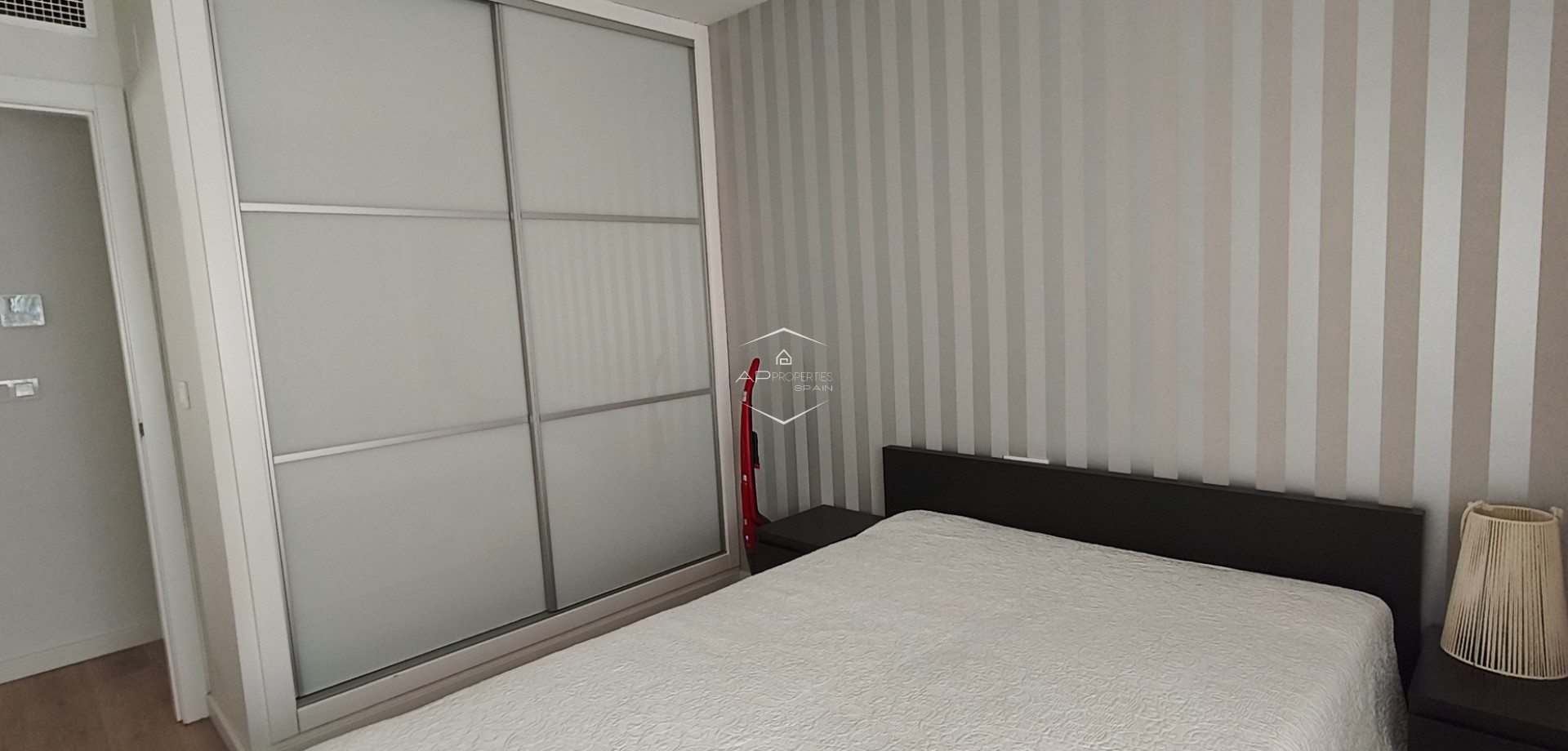 Reventa - Villa - Semi pareado -
Torrevieja