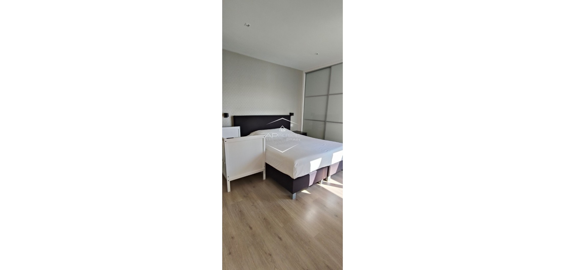 Reventa - Villa - Semi pareado -
Torrevieja