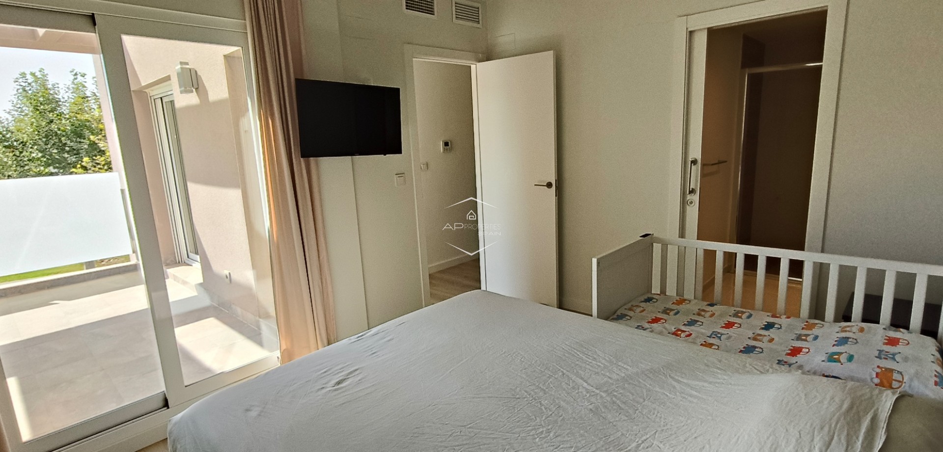 Reventa - Villa - Semi pareado -
Torrevieja