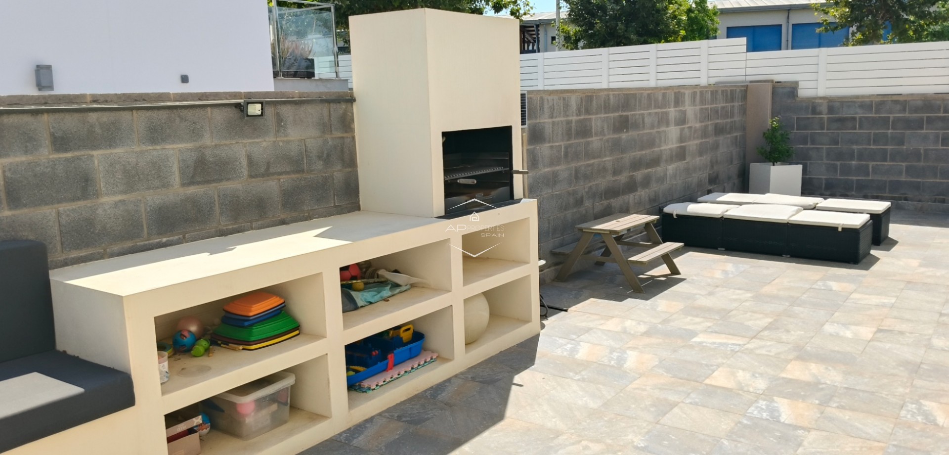 Reventa - Villa - Semi pareado -
Torrevieja