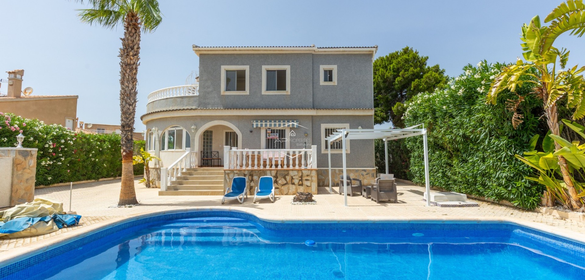 Odsprzedaż - Willa - Dom wolnostojący -
San Fulgencio