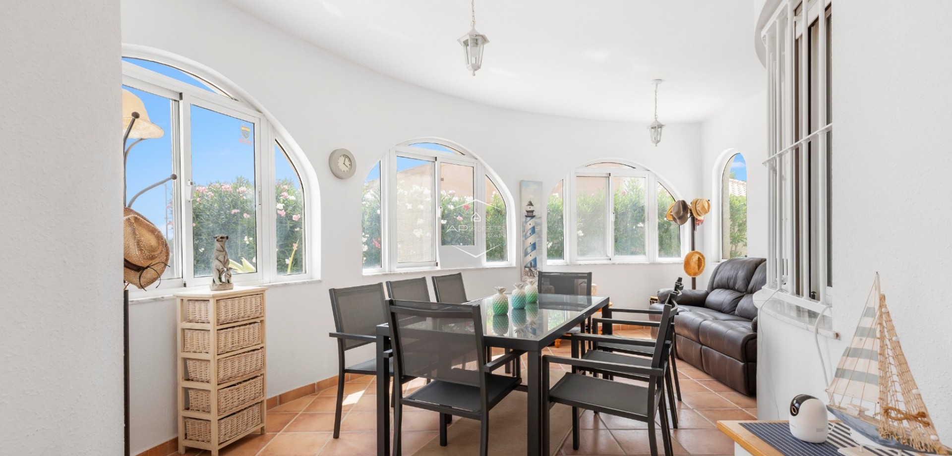 Odsprzedaż - Willa - Dom wolnostojący -
San Fulgencio