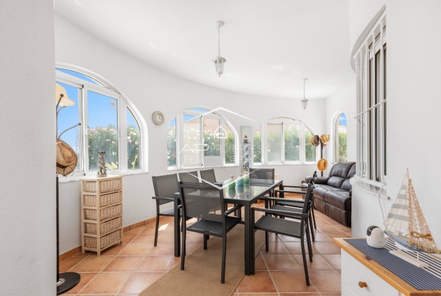 Odsprzedaż - Willa - Dom wolnostojący -
San Fulgencio