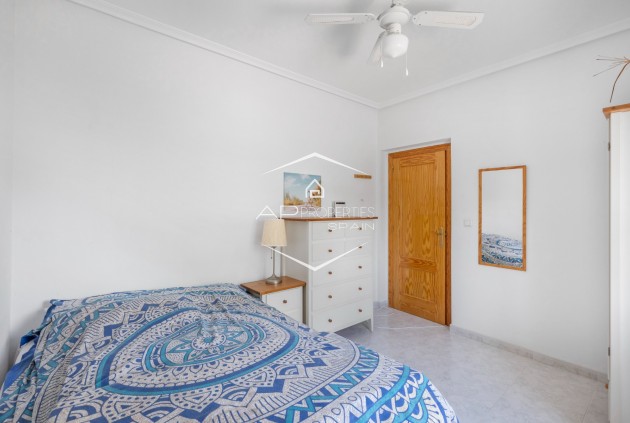 Odsprzedaż - Willa - Dom wolnostojący -
San Fulgencio