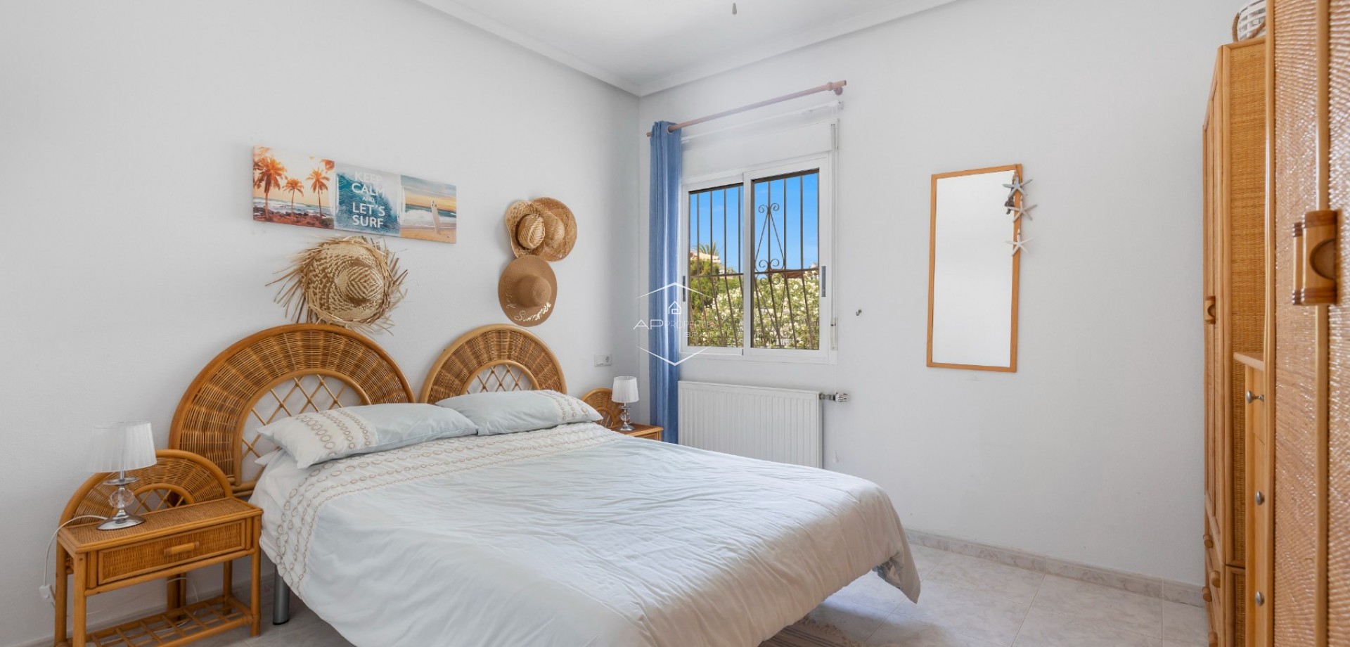 Odsprzedaż - Willa - Dom wolnostojący -
San Fulgencio