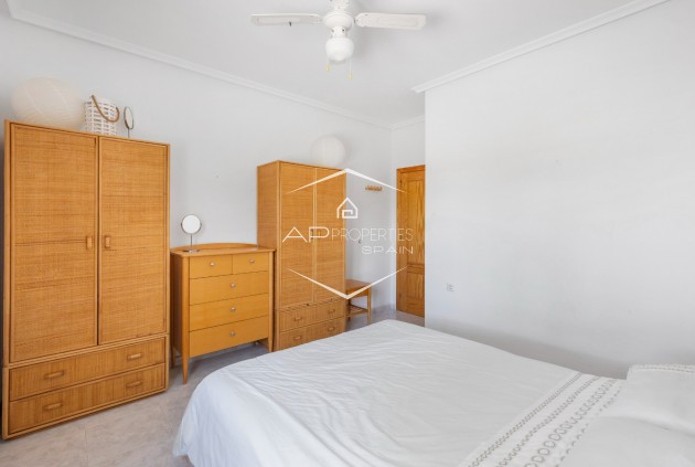 Odsprzedaż - Willa - Dom wolnostojący -
San Fulgencio