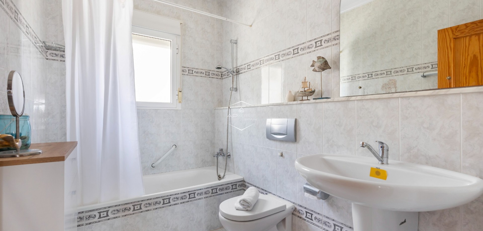 Odsprzedaż - Willa - Dom wolnostojący -
San Fulgencio