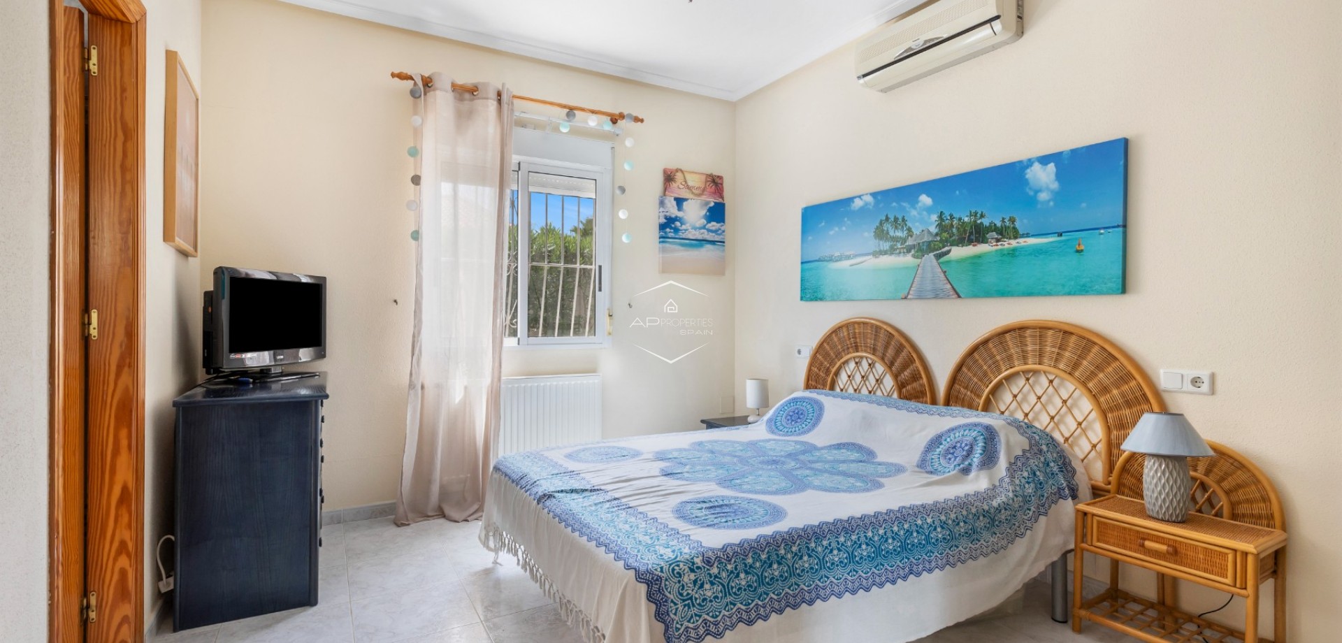 Odsprzedaż - Willa - Dom wolnostojący -
San Fulgencio