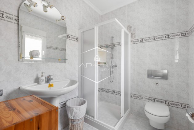 Odsprzedaż - Willa - Dom wolnostojący -
San Fulgencio