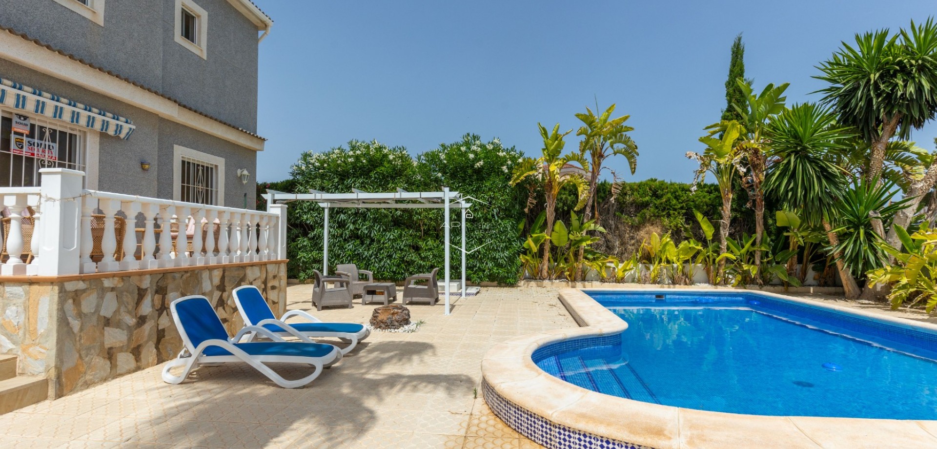 Odsprzedaż - Willa - Dom wolnostojący -
San Fulgencio