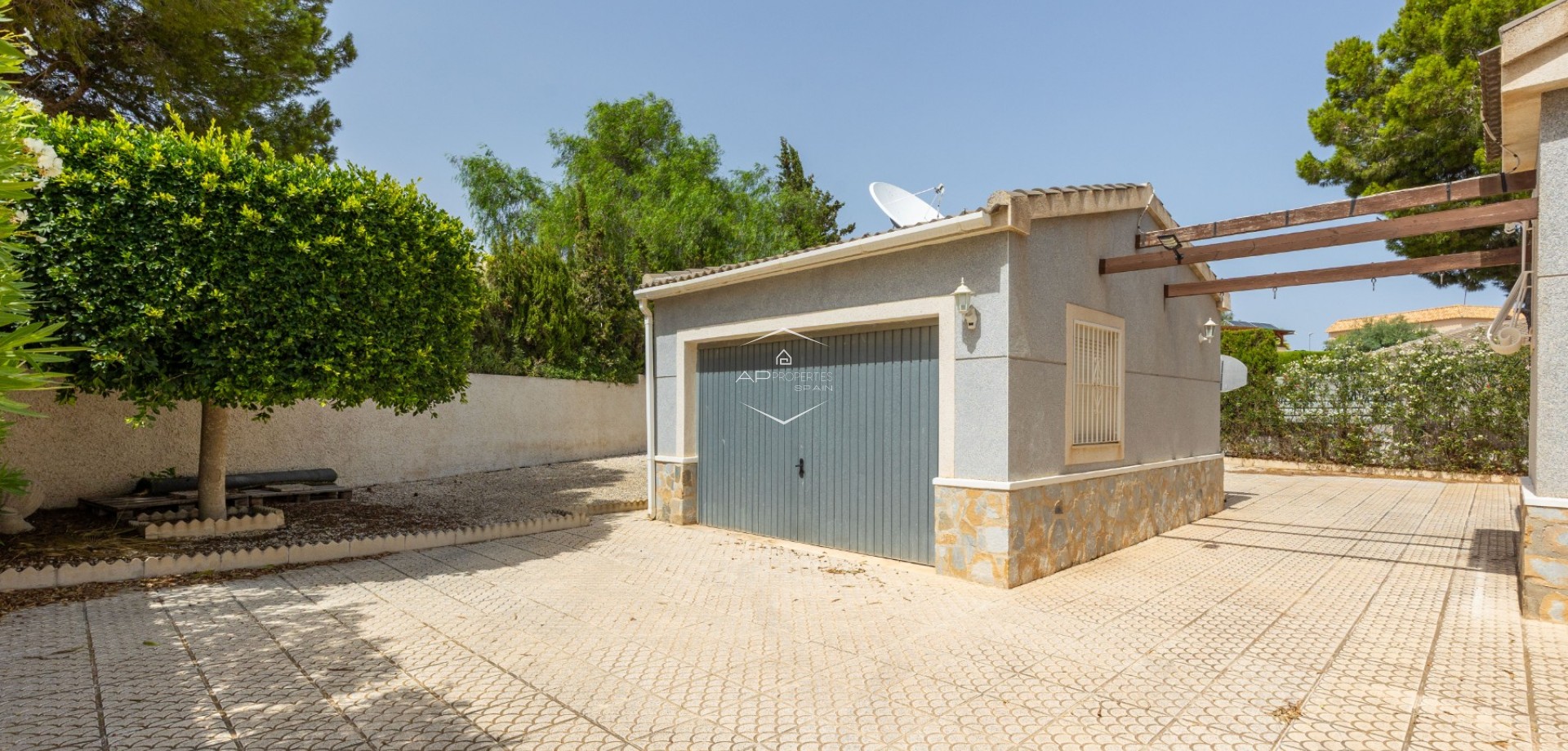 Odsprzedaż - Willa - Dom wolnostojący -
San Fulgencio