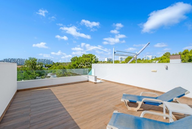 Resale - Apartment - Penthouse -
Orihuela Costa - Las Colinas Golf