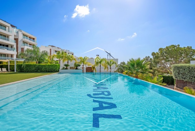 Resale - Apartment - Penthouse -
Orihuela Costa - Las Colinas Golf