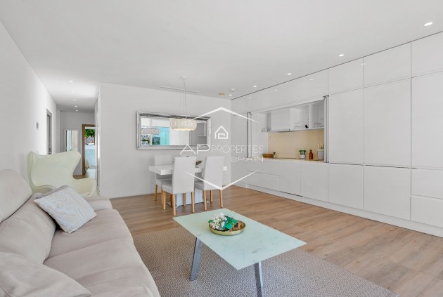 Resale - Apartment - Penthouse -
Orihuela Costa - Las Colinas Golf