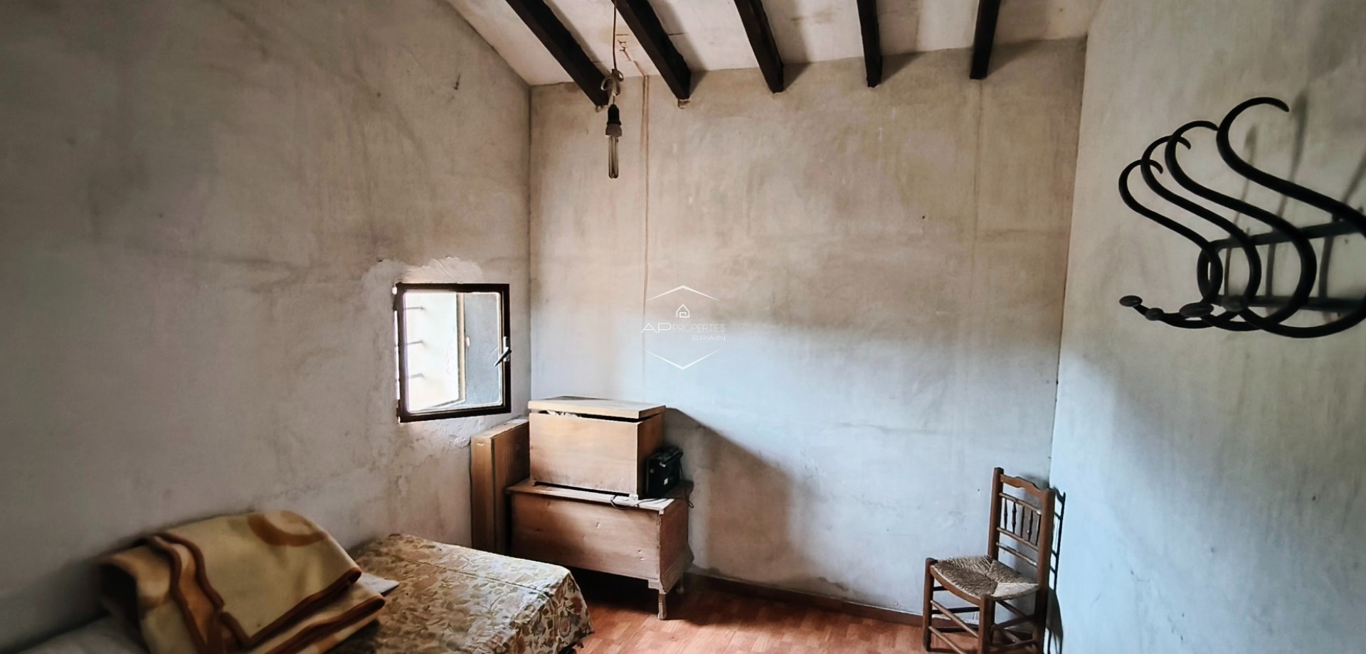 Herverkoop - Finca -
La Romana