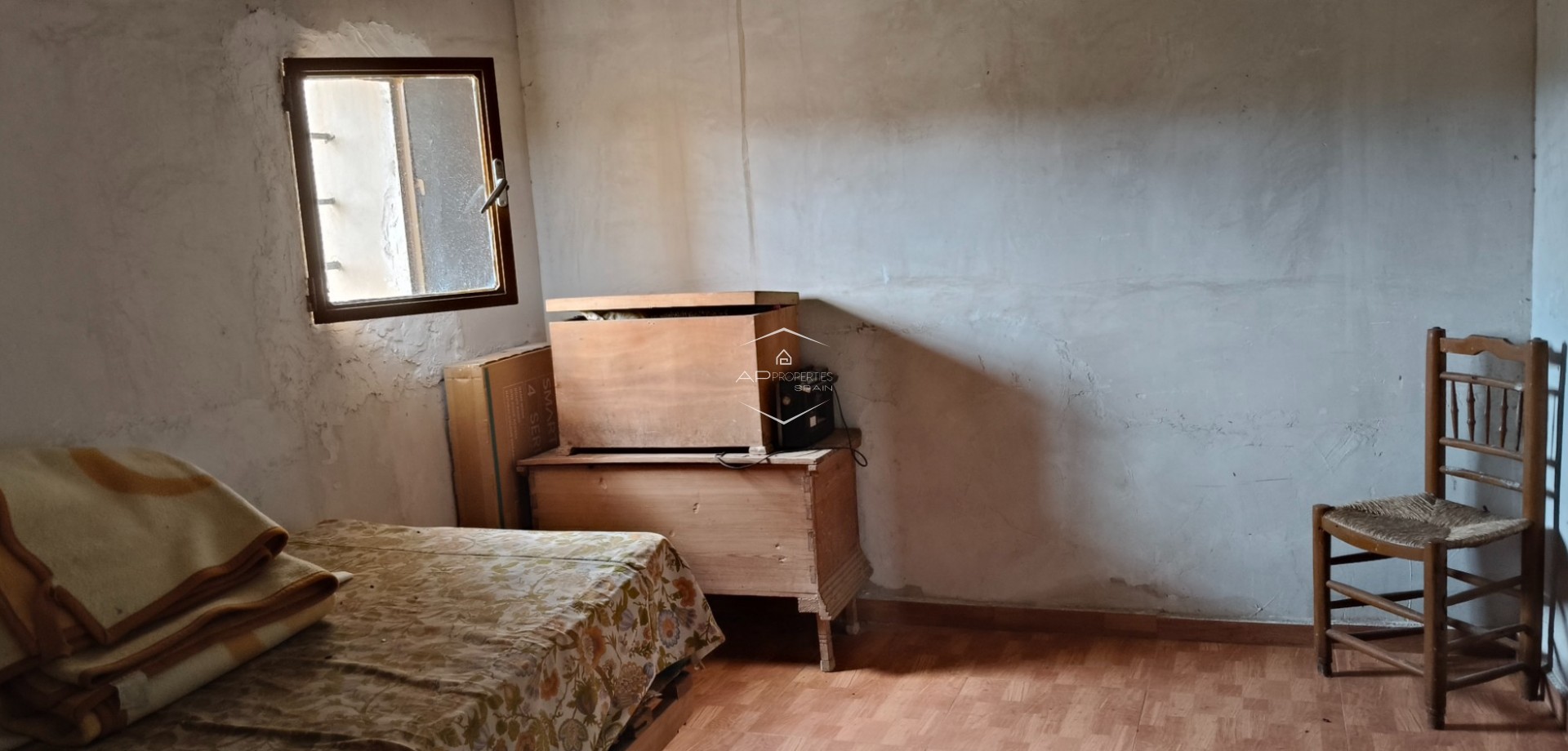 Herverkoop - Finca -
La Romana