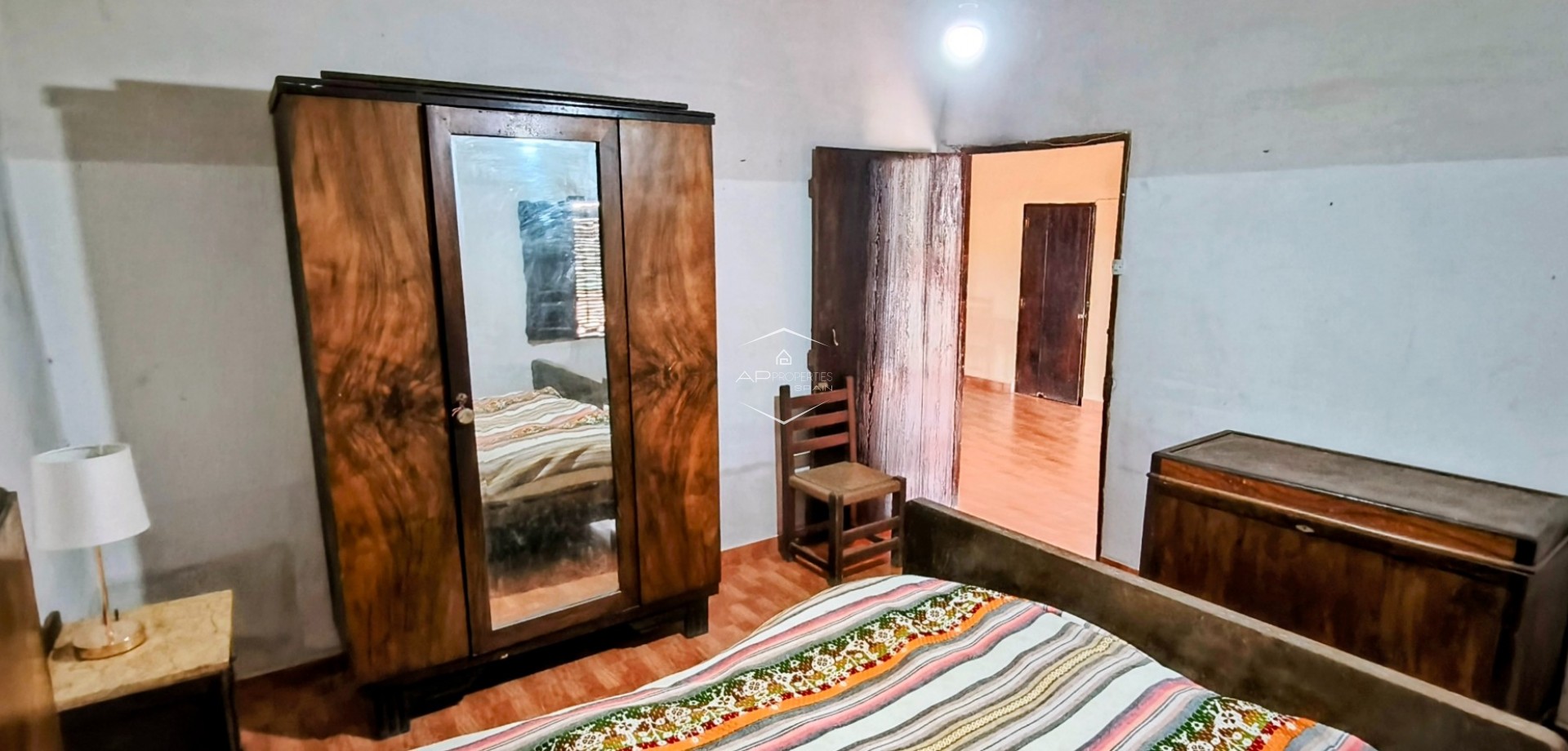 Herverkoop - Finca -
La Romana