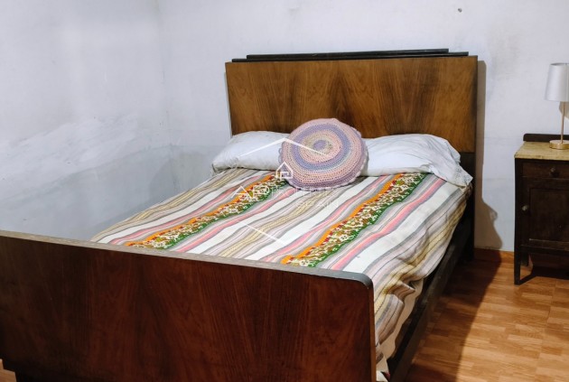 Herverkoop - Finca -
La Romana