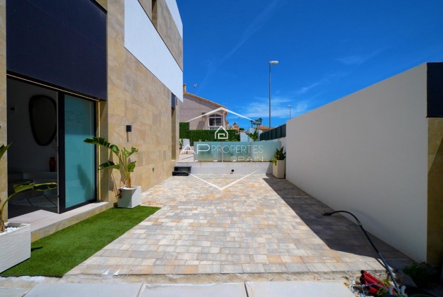 New Build - Villa - Detached -
Orihuela Costa - Los Altos