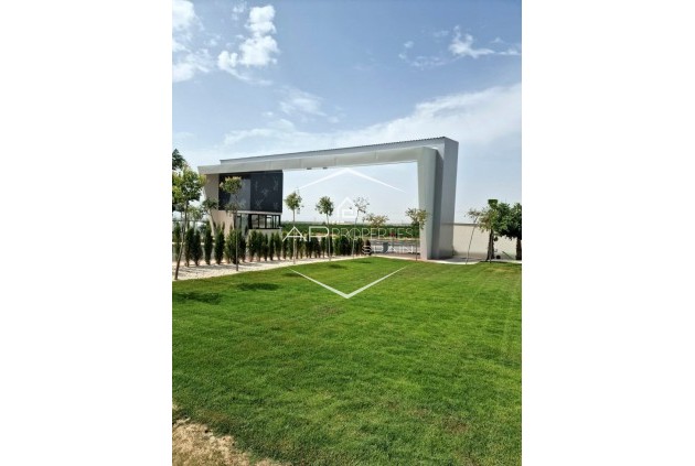 Nowy budynek - Willa - Dom wolnostojący -
Baños y Mendigo - Altaona Golf