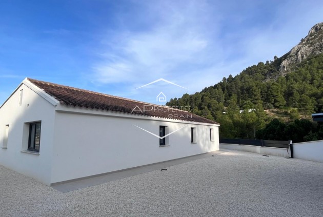 New Build - Villa - Detached -
Penaguila - El Olivar