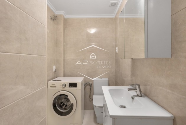 Herverkoop - Appartement- flat -
Torrevieja - Torreblanca