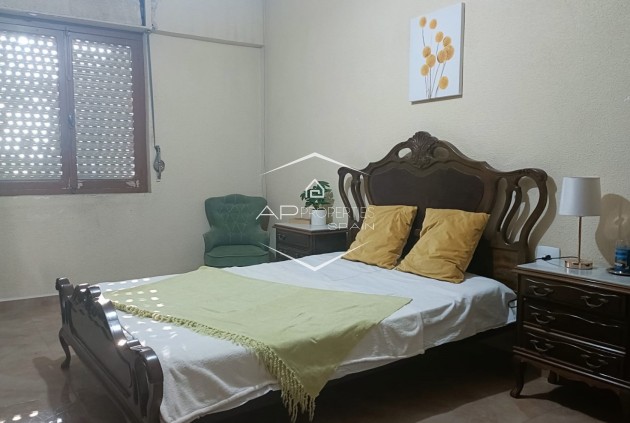 Reventa - Apartamento - piso -
La Romana