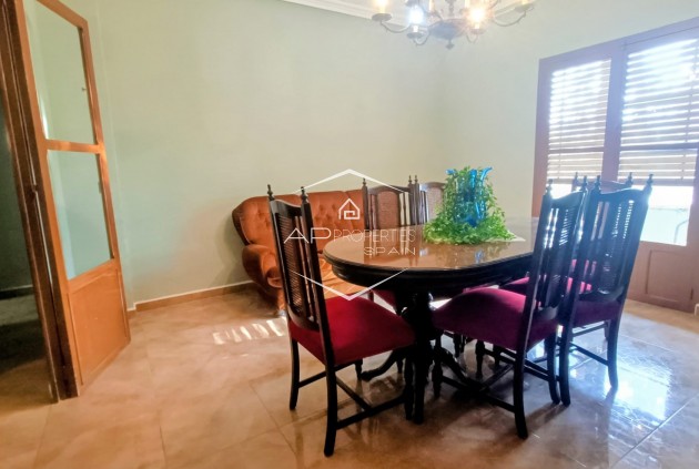 Reventa - Apartamento - piso -
La Romana