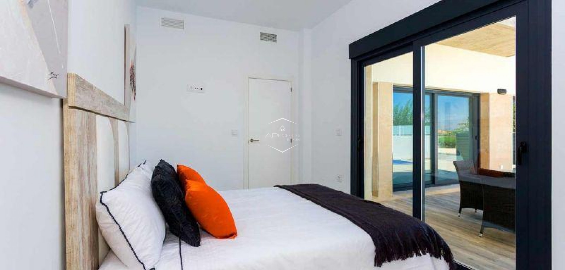 New Build - Villa - Detached -
Daya Nueva - Centro