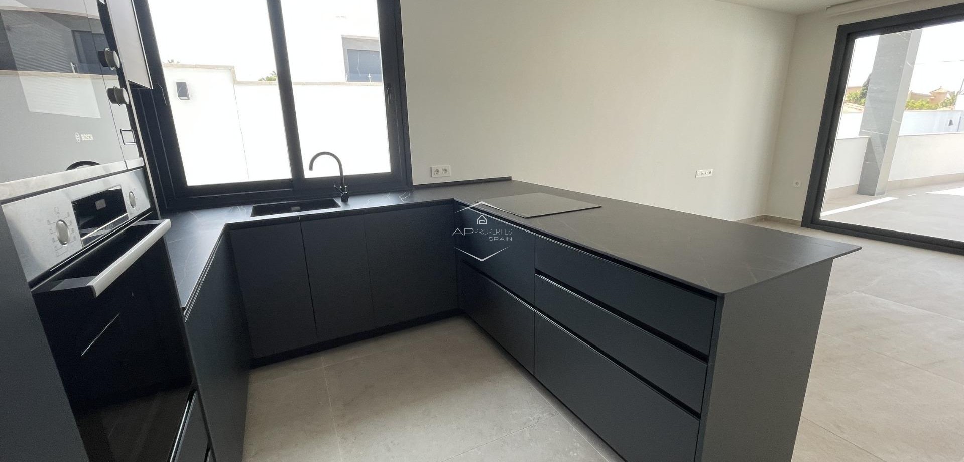 Nowy budynek - Willa - Dom wolnostojący -
Rojales - Ciudad Quesada