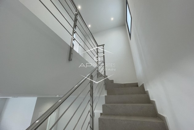 Nowy budynek - Willa - Dom wolnostojący -
Rojales - Ciudad Quesada