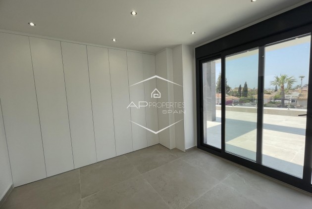 Nowy budynek - Willa - Dom wolnostojący -
Rojales - Ciudad Quesada