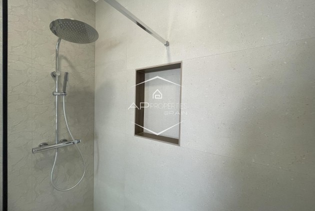 Nowy budynek - Willa - Dom wolnostojący -
Rojales - Ciudad Quesada