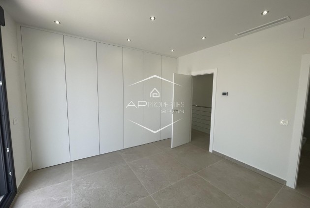 Nowy budynek - Willa - Dom wolnostojący -
Rojales - Ciudad Quesada