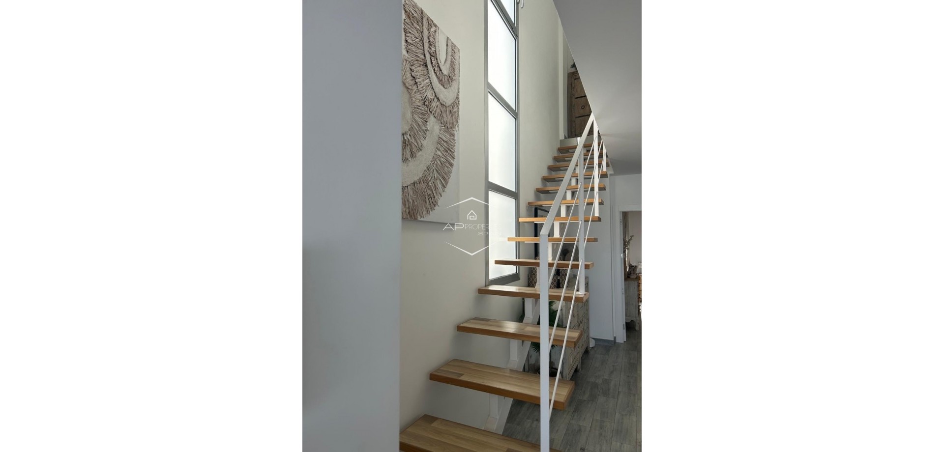 Reventa - Villa - Semi pareado -
Daya Nueva