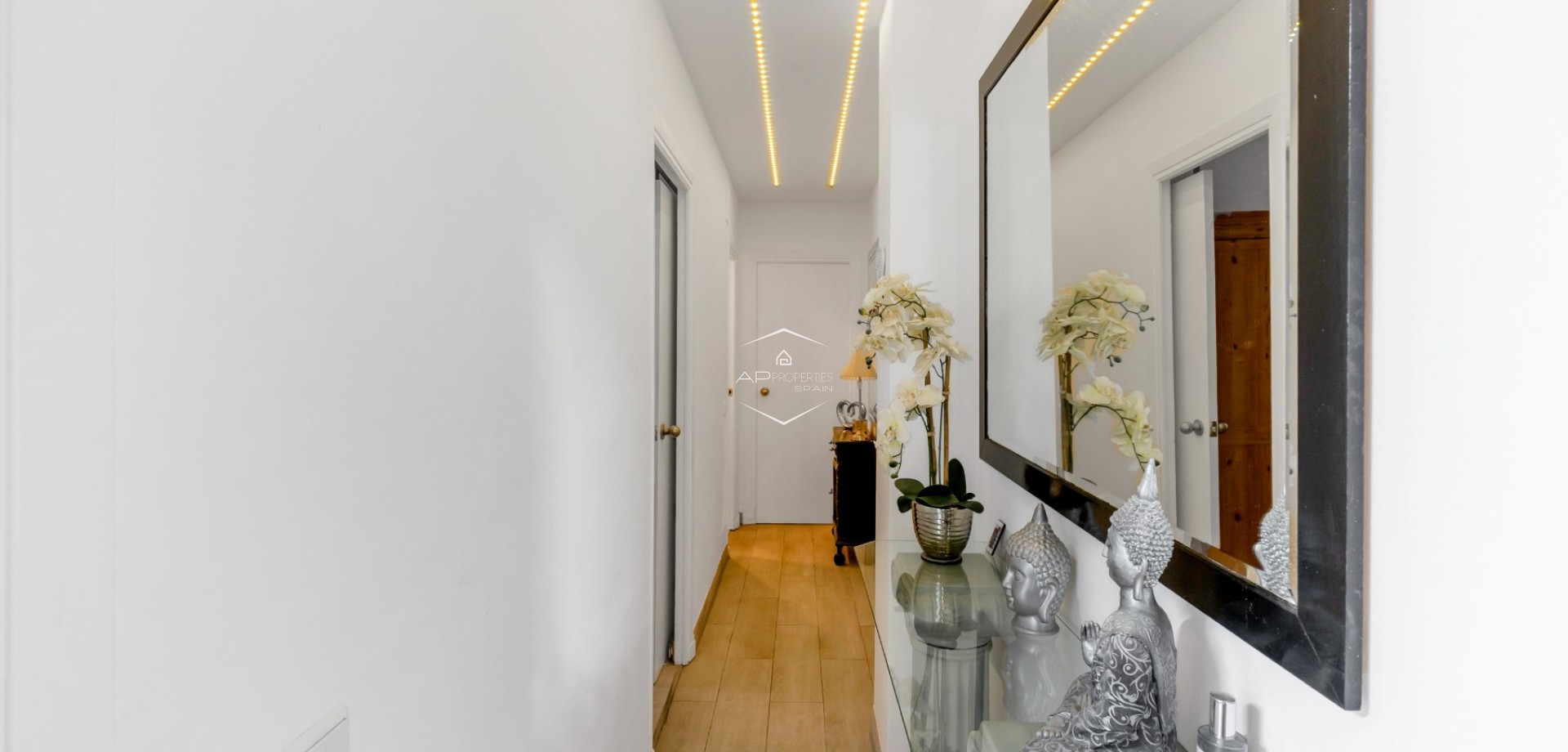 Resale - Apartment - flat -
Torrevieja - Playa del cura