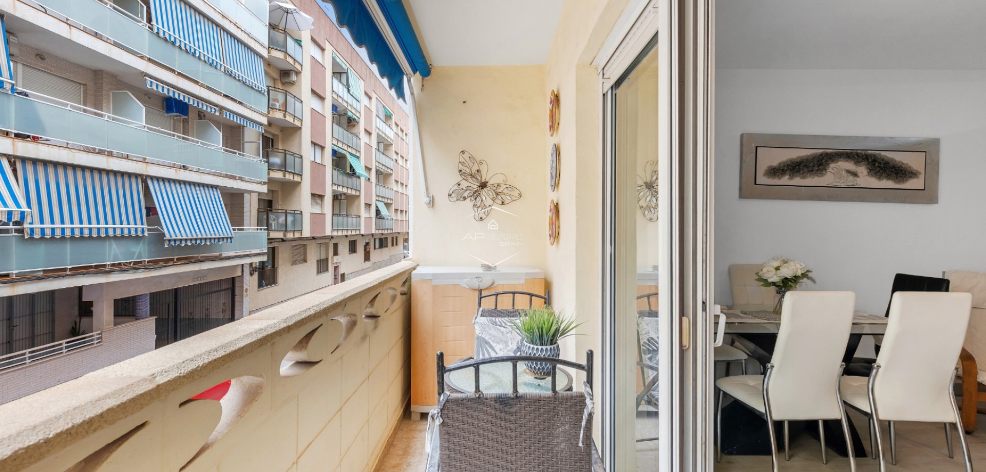 Resale - Apartment - flat -
Torrevieja - Playa del cura