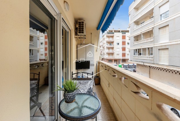 Resale - Apartment - flat -
Torrevieja - Playa del cura