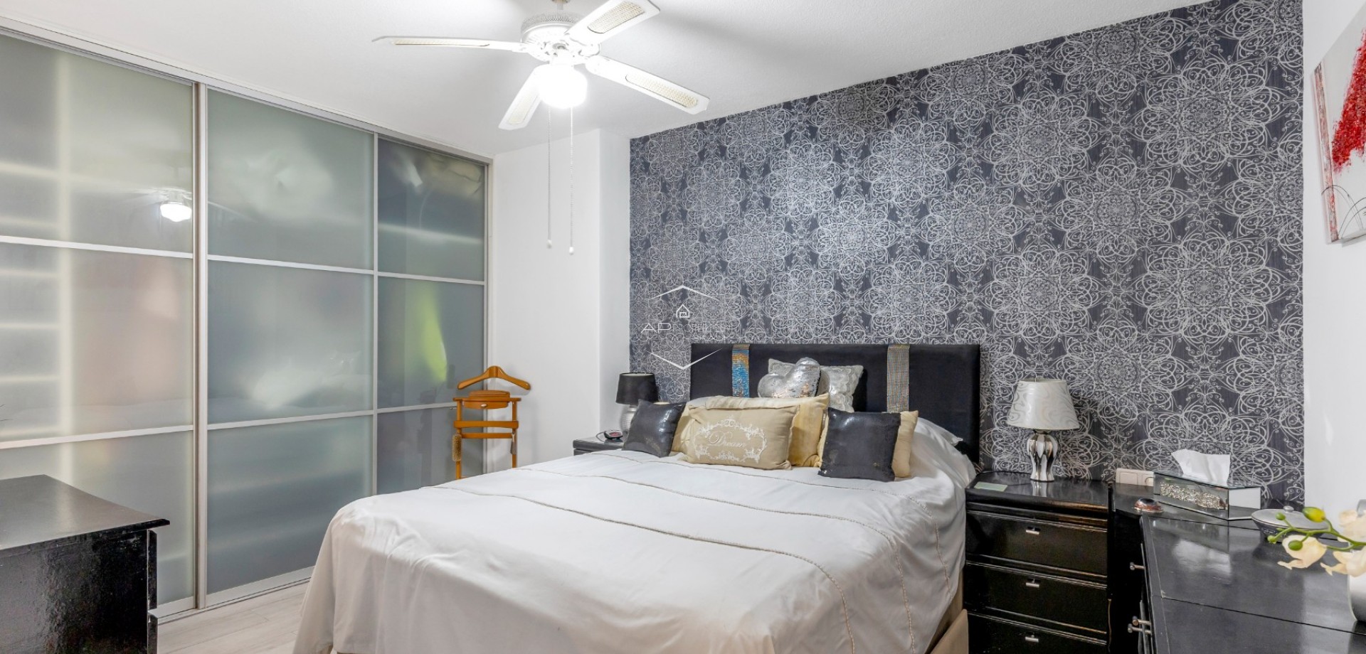 Resale - Apartment - flat -
Torrevieja - Playa del cura