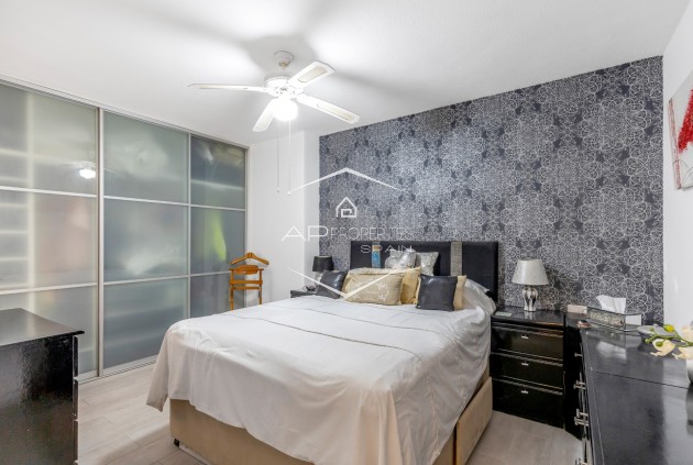 Resale - Apartment - flat -
Torrevieja - Playa del cura