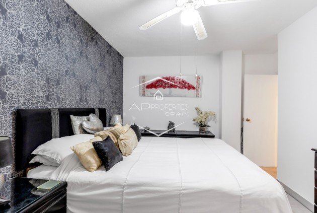 Resale - Apartment - flat -
Torrevieja - Playa del cura