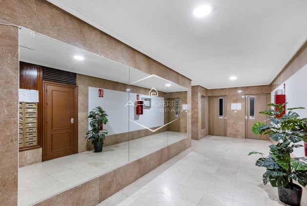 Resale - Apartment - flat -
Torrevieja - Playa del cura