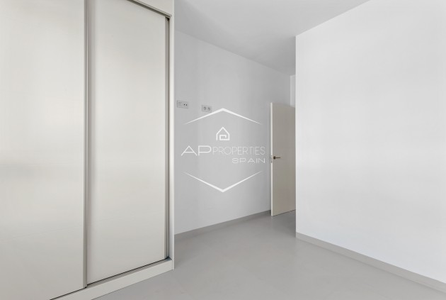 Resale - 1. Apartment / flat -
San Miguel de Salinas - Costa Blanca South