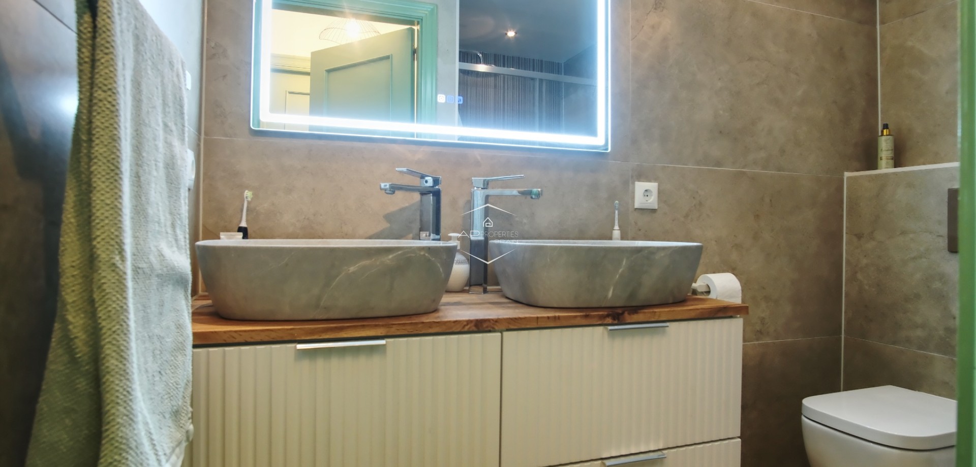 Reventa - Villa - Semi pareado -
Orihuela Costa - Costa Blanca South