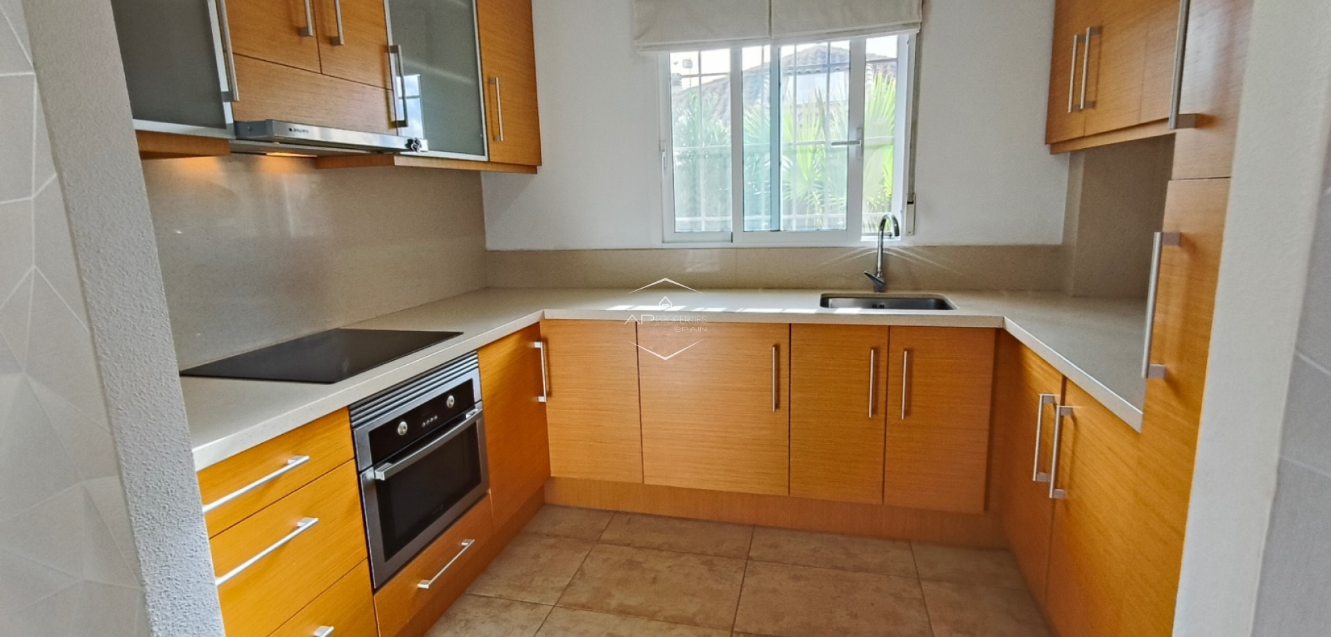 Reventa - Villa - Independiente -
La Romana