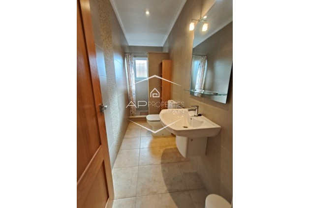 Reventa - Villa - Independiente -
La Romana